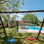 Villa Ive In Orbanici, Istrien By Istrabook *