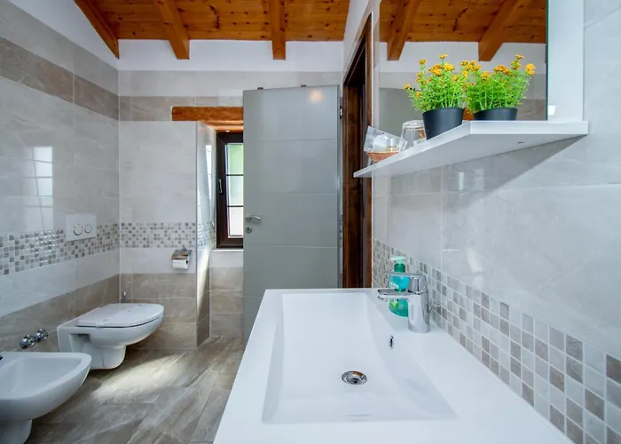 Villa Ive In Orbanici, Istrien By Istrabook *